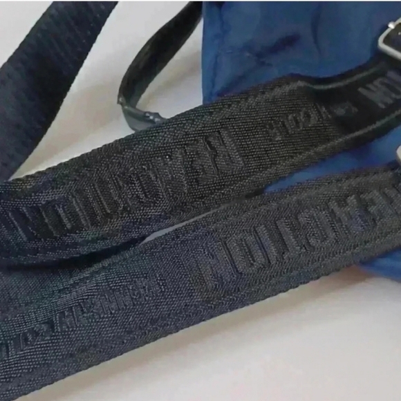 Kenneth Cole Reaction Navy Blue Backpack - Picture 6 of 9